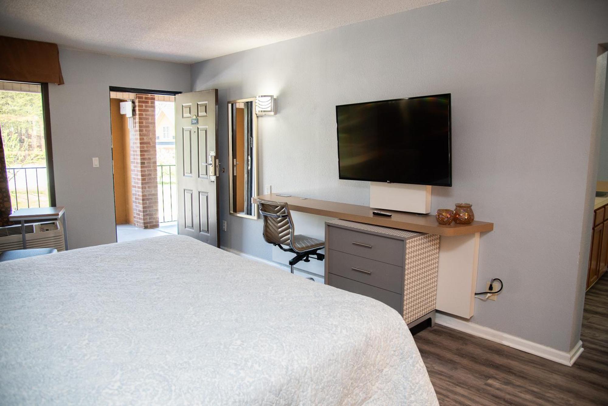 Columbus Inn And Suites エクステリア 写真